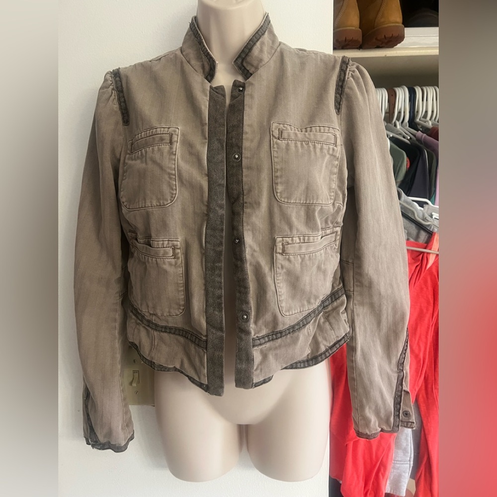 Free People khaki crop denim zip jacket size 6 puff sleeve